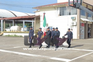 H. Ayuntamiento, Honores a la Bandera