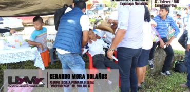 se desmaya menor evento deportivo SNTE uxpanapa