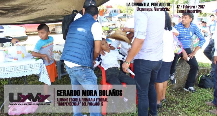 se desmaya menor evento deportivo SNTE uxpanapa