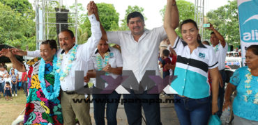 Alonso_Jaimes_Apoya_a_Campechano_2017